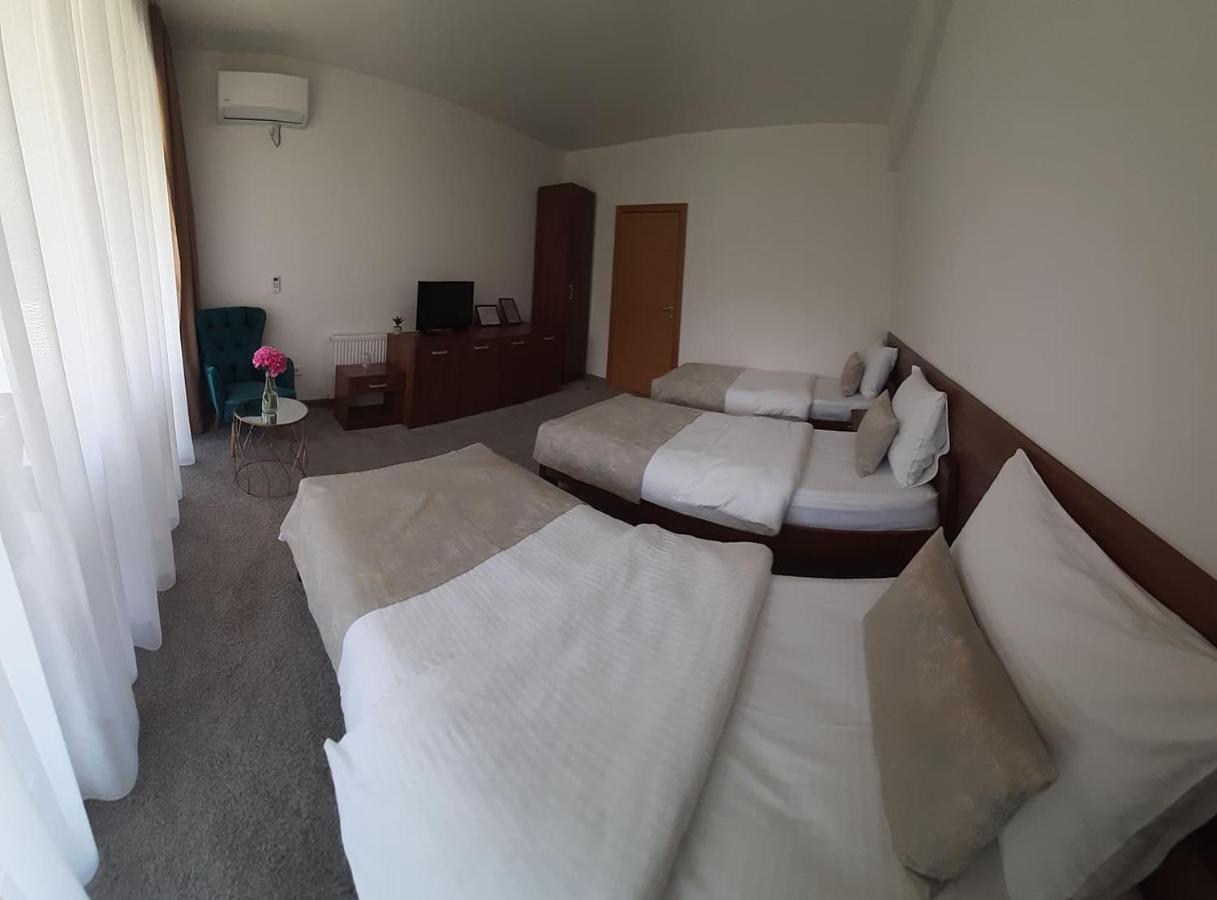 Hotel Novalic コニツ エクステリア 写真
