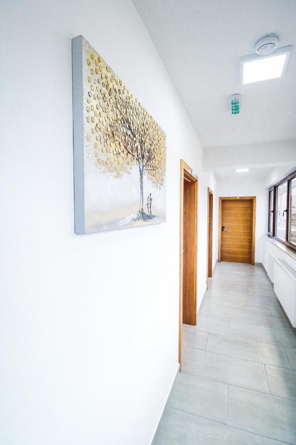 Hotel Novalic コニツ エクステリア 写真