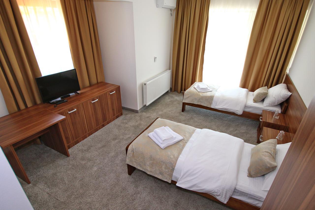 Hotel Novalic コニツ エクステリア 写真