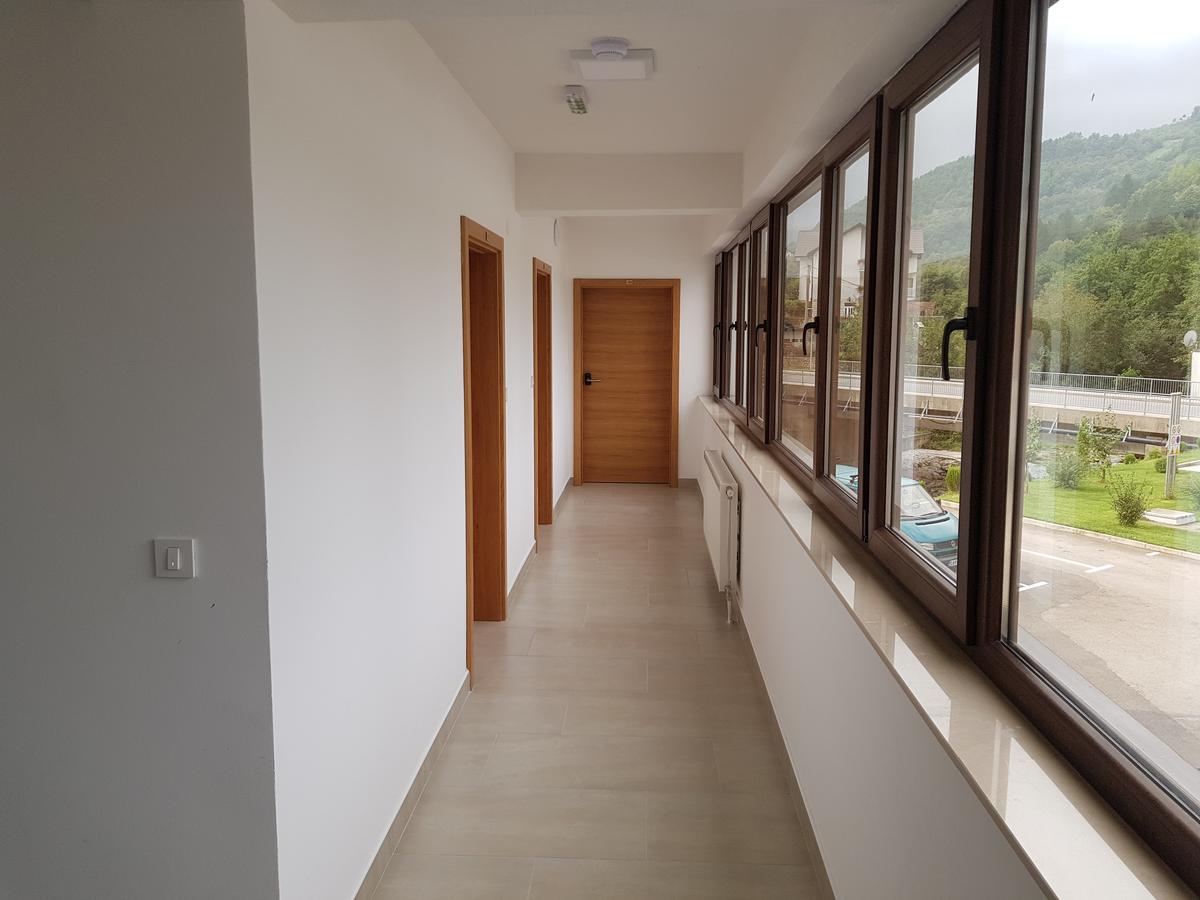 Hotel Novalic コニツ エクステリア 写真