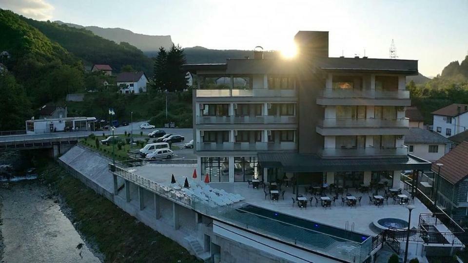 Hotel Novalic コニツ エクステリア 写真